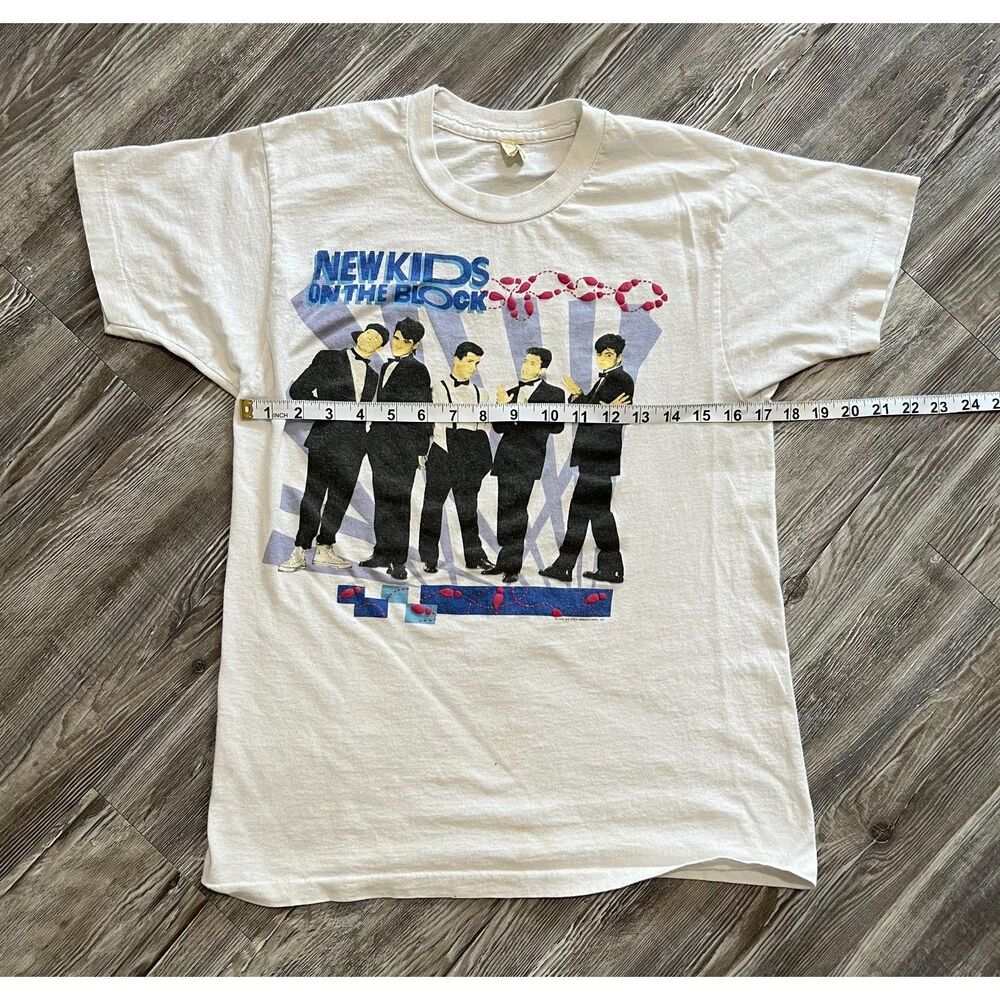 Vintage 1989 New Kids on the Block Band Tee Short Sleeve L - Picture 4 of 8